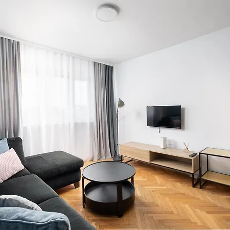 Apartment Bielany Comfort By Bookinghost